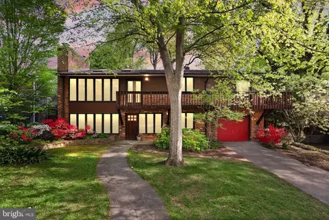 5927 Onondaga Rd, Bethesda, MD 20816