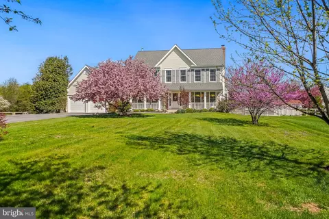 19603 Seymour Ct, Poolesville, MD 20837