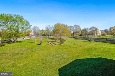 19603 Seymour Ct, Poolesville, MD 20837 photo 8