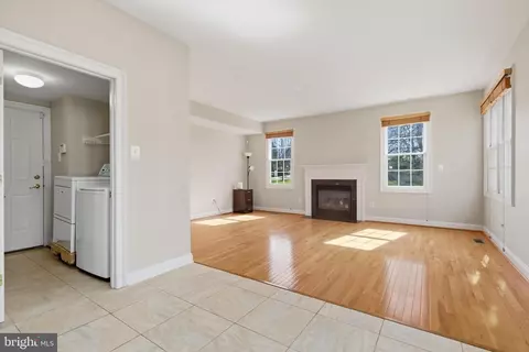 Living - 2902 Marlow Farm Ter, Silver Spring, MD 20904 photo 3 of 4