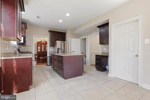 Kitchen - 2902 Marlow Farm Ter, Silver Spring, MD 20904 photo 2 of 4