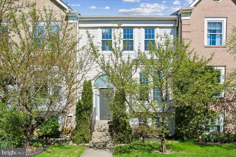 7717 Goodfellow Way, Rockville, MD 20855