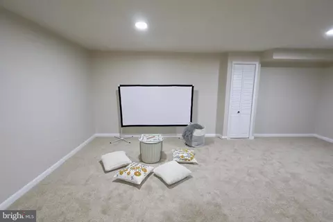 Entry Way - 2800 Gunarette Way, Silver Spring, MD 20906 photo 3 of 4