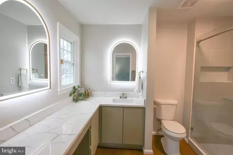 Bath - 2800 Gunarette Way, Silver Spring, MD 20906 photo 1 of 10