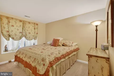 2036 Mayflower Dr, Silver Spring, MD 20905 photo 39
