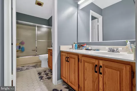 2036 Mayflower Dr, Silver Spring, MD 20905 photo 40