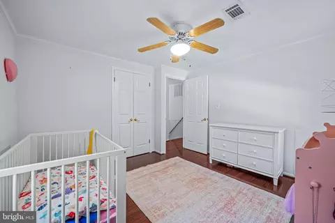 Bedroom - 6 Starlight Ct, Potomac, MD 20854 photo 5 of 7