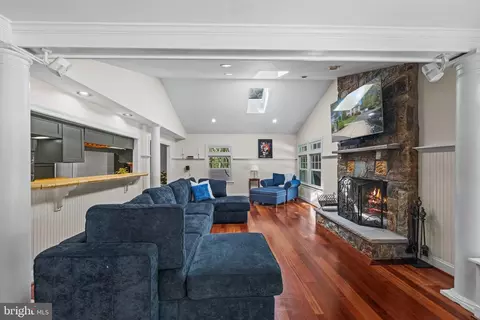 Other - 6 Starlight Ct, Potomac, MD 20854 photo 6 of 16