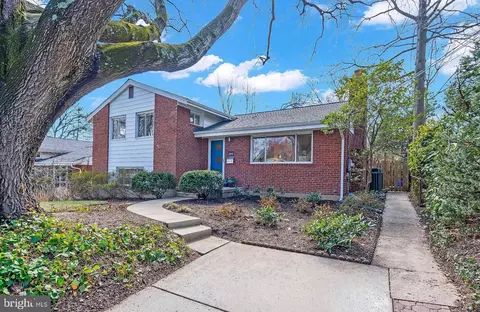 1616 Tilton Dr, Silver Spring, MD 20902