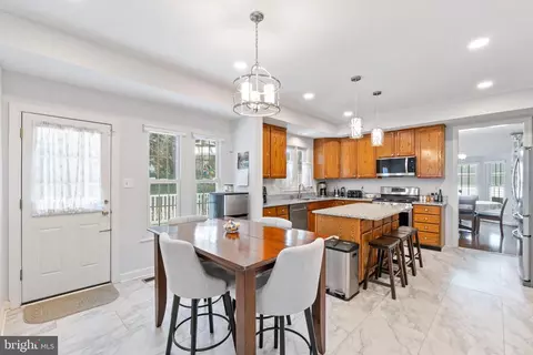 2803 Shadowridge Dr, Olney, MD 20832 photo 12