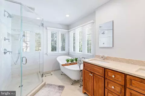 2803 Shadowridge Dr, Olney, MD 20832 photo 35