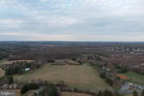 14321 Darnestown Rd, Gaithersburg, MD 20878
