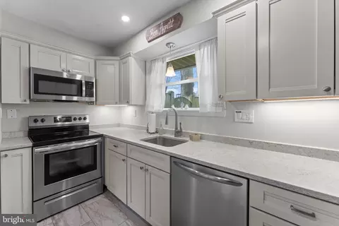 1806 Tilton Dr, Silver Spring, MD 20902 photo 16