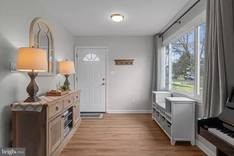 1806 Tilton Dr, Silver Spring, MD 20902 photo 10