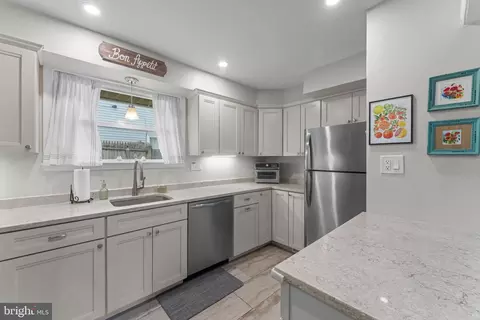 1806 Tilton Dr, Silver Spring, MD 20902 photo 17