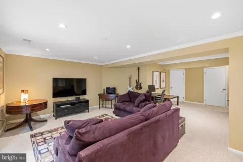 Other - 135 Kinsman View Cir, Silver Spring, MD 20901 photo 9 of 10