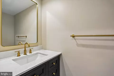 Bath - 2425 Hidden Valley Ln, Silver Spring, MD 20904 photo 1 of 6