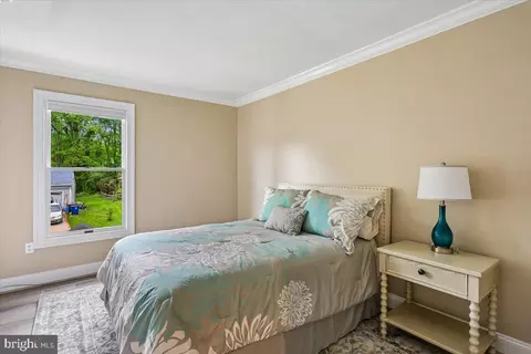 Bedroom - 2425 Hidden Valley Ln, Silver Spring, MD 20904 photo 4 of 9