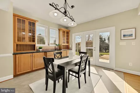 Dining - 20407 Peach Tree Rd, Dickerson, MD 20842 photo 3 of 3