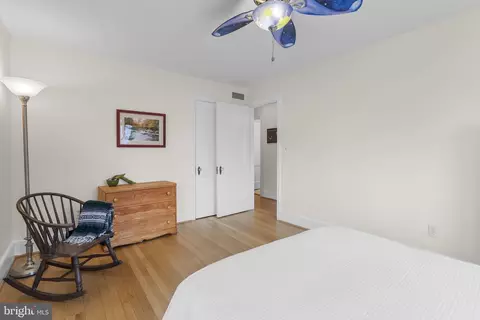 Bedroom - 314 Dale Dr, Silver Spring, MD 20910 photo 2 of 8