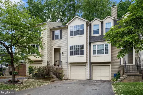 52 Cherry Bend Ct, Germantown, MD 20874