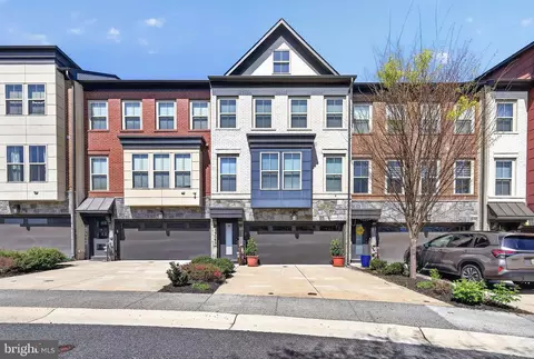 13063 Wallich Way, Germantown, MD 20874