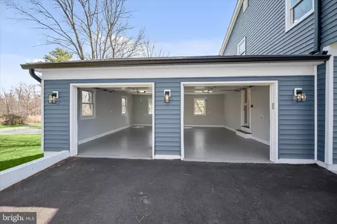 Other - 21611 Slidell Rd, Boyds, MD 20841 photo 4 of 34
