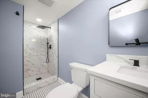 Bath - 21611 Slidell Rd, Boyds, MD 20841 photo 5 of 5