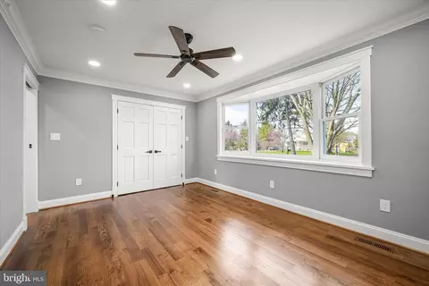 Bedroom - 21611 Slidell Rd, Boyds, MD 20841 photo 1 of 6