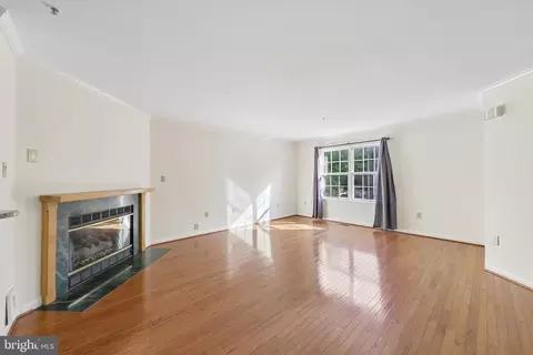 Living - 14214 Plum Run Way, Silver Spring, MD 20906 photo 3 of 4