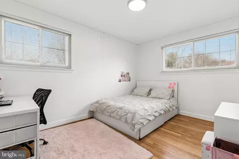 Bedroom - 12829 Baker Dr, Silver Spring, MD 20904 photo 2 of 5