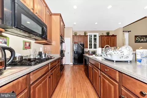 Kitchen - 3700 Glen Eagles Dr, Silver Spring, MD 20906 photo 2 of 5