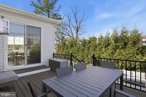 Exterior - 19929 Bodmer Ave, Poolesville, MD 20837 photo 5 of 8