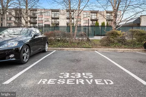 Exterior - 10835 Amherst Ave #C, Silver Spring, MD 20902 photo 3 of 3