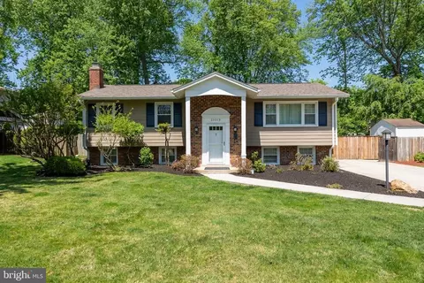 13515 Sloan St, Rockville, MD 20853