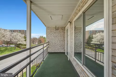 Exterior - 15300 Wallbrook Ct #47-3A, Silver Spring, MD 20906 photo 8 of 13