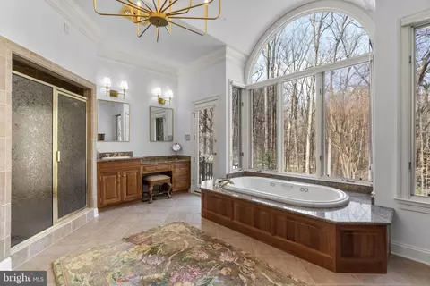 Bath - 11223 River View Dr, Potomac, MD 20854 photo 5 of 9