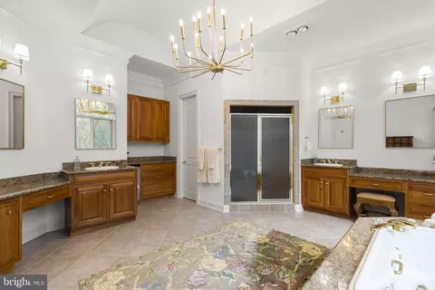 Bath - 11223 River View Dr, Potomac, MD 20854 photo 3 of 9