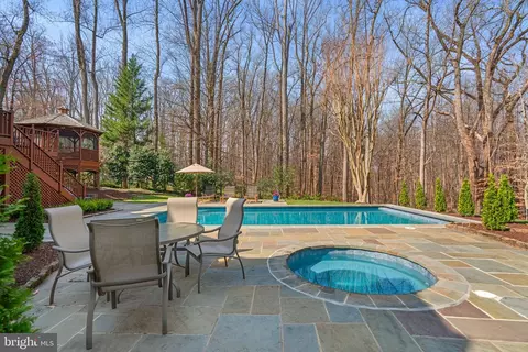 Exterior - 11223 River View Dr, Potomac, MD 20854 photo 20 of 20