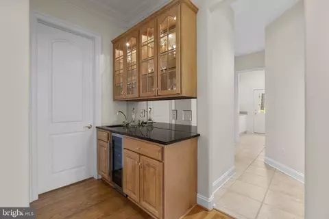 Entry Way - 11223 River View Dr, Potomac, MD 20854 photo 3 of 4
