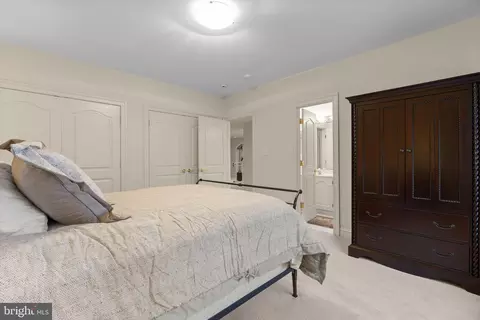 Bedroom - 11223 River View Dr, Potomac, MD 20854 photo 9 of 10