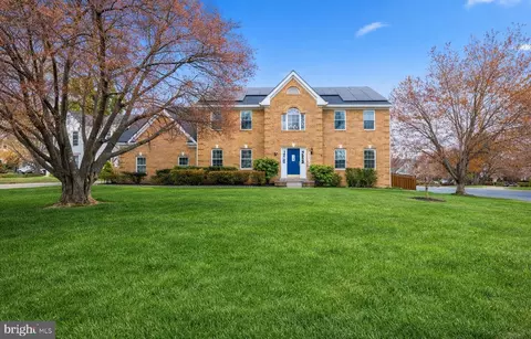 11101 Knights Ct, Germantown, MD 20876