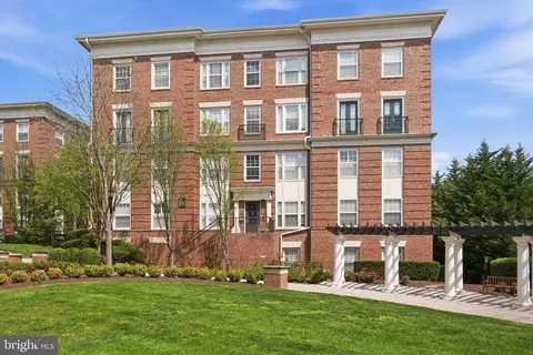 31 Booth St #450, Gaithersburg, MD 20878