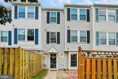 407 Palmtree Dr, Gaithersburg, MD 20878