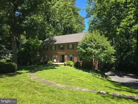 13621 Esworthy Rd, Germantown, MD 20874