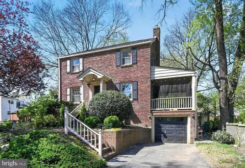 8306 Queen Annes Dr, Silver Spring, MD 20910