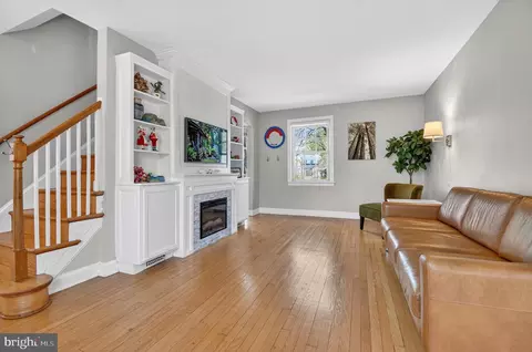 Living - 8306 Queen Annes Dr, Silver Spring, MD 20910 photo 1 of 1