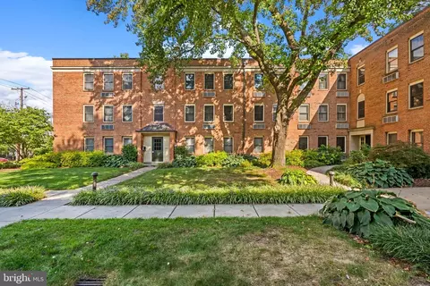 4820 Chevy Chase Dr #101, Chevy Chase, MD 20815