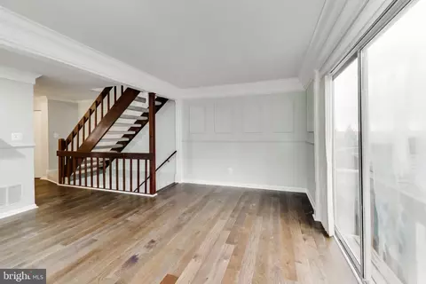 Living - 2907 Lisage Way, Silver Spring, MD 20904 photo 2 of 4