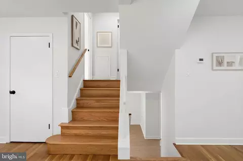 Entry Way - 9912 Grayson Ave, Silver Spring, MD 20901 photo 2 of 2